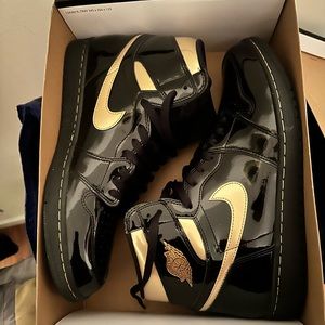 Jordan 1 Og High “Black/Gold”